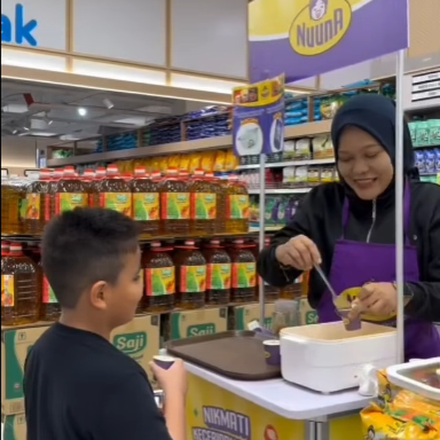 NEW LOOK CELEBRATION C-MART ARAU!